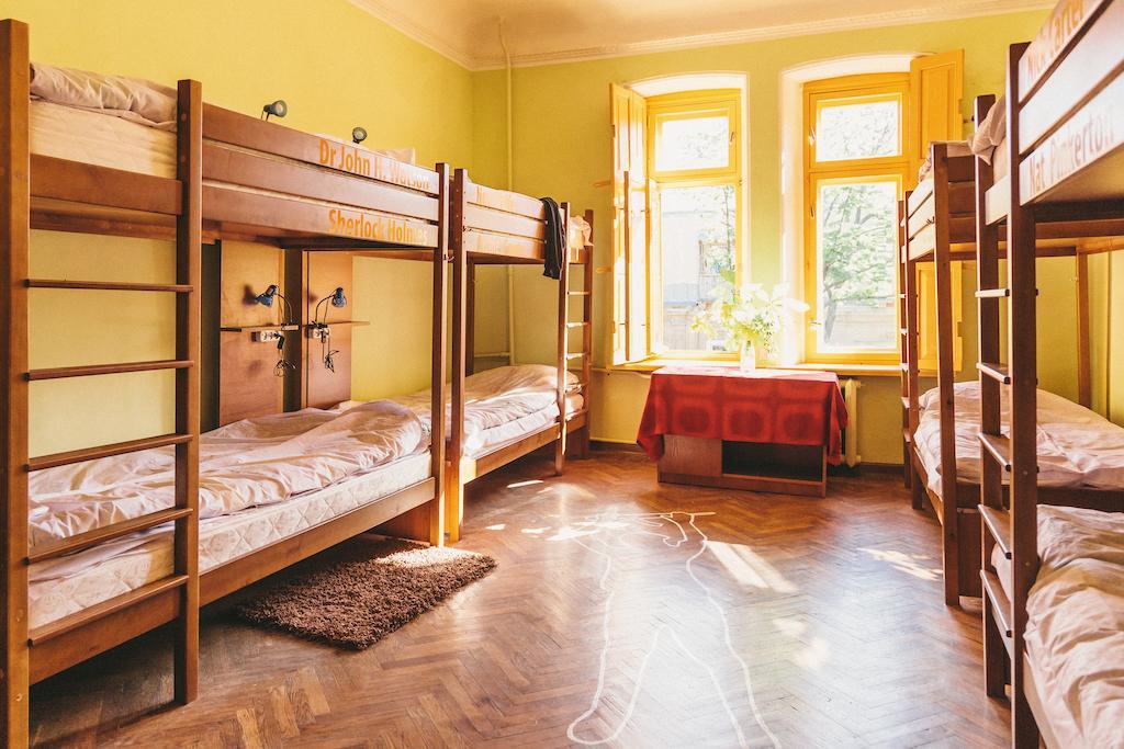 Elementary Hostelオデッサ エクステリア 写真